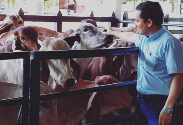 Este productor de 35 años comenzó a amar el campo a sus s7 años cuando su madre lo llevaba de vacaciones a la región de la Mojana, donde su familia tiene predios agropecuarios. Foto: Cortesía Ganadería, ganadería colombia, noticias ganaderas, noticias ganaderas colombia, CONtexto ganadero, luis guillermo altahona buelvas, agro Colombia, Agro en Colombia, inseguridad en el campo de colombia, campo de Colombia, Brucelosis, problemas del agro en colombia