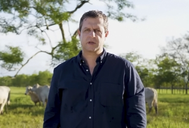Juan José Palacio Calle, fue el creador de la línea brahman verde que ha sido destacada a nivel nacional por el manejo de datos y el respecto del medio ambiente, entre otros aspectos. Foto: Cortesía Juan José Palacio Calle, gerente de la División Agropecuaria de Arcelandia