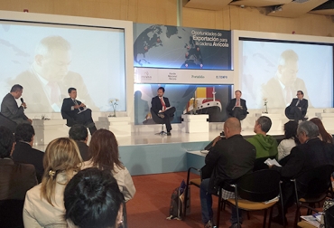 Fenavi denunció la disminución del presupuesto del ICA en un 25 % para 2016, lo cual afecta el programa sanitario. Foto: CONtexto ganadero. foro ‘Oportunidades de exportación para la cadena avícola’