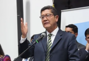 Representante a la Cámara Rubén Darío Molano, Foto: youtube.com Representante a la Cámara Rubén Darío Molano, Inconsistencias en la ejecución del Convenio MADR y UNAGA, Inconsistencias en las cláusulas del Plan sanitario, Fiscal Néstor Humberto Martinez Neira, CONtexto ganadero, ganadería Colombia