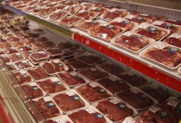 Lafaurie Rivera le pide al ministro Carrasquilla que evalúe otras alternativas de financiamiento al necesario gasto público, diferentes a la de gravar con el IVA a los alimentos que hacen parte de la canasta familiar, particularmente la carne y la leche, con el fin de no promover la informalidad en nuestras cadenas de valor, Foto: canalrural.uol.com.br Colombia, Fedegán, José Félix Lafaurie, IVA a la carne y la leche, informalidad, aumentará la informalidad, Ganadería, ganadería colombiana, noticias ganaderas, noticias ganaderas Colombia, CONtexto ganadero