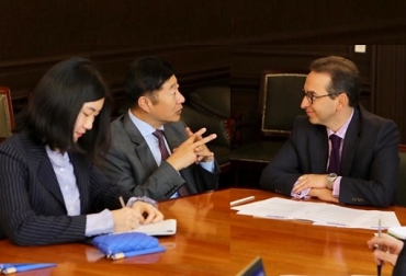 Superado este problema de la aftosa, la idea es volver a tener las conversaciones entre los dos países, Dijo el Ministro Andrés valencia Pinzón. Foto: MADR Colombia, China, colombia reactivaría en el segundo semestre de 2019 mercado de la carne chino, Li Nianping, embajador de la República Popular de China en Colombia, Contexto ganadero, noticias ganaderas, carne
