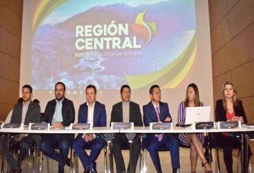 En la región central existe preocupación por el abastecimiento de alimentos y por eso se proponen alternativas de solución. Foto: Cortesía Región central, Bogotá, Meta, Boyacá, Cundinamarca, Tolima, desabastecimiento, alimentos, soluciones, vías, agricultura, jóvenes, intermediarios, ganadería, ganadería colombia, noticias ganaderas colombia, contexto ganadero.