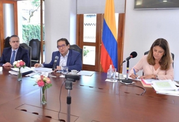 El Ministerio de Agricultura anuncia que se dará apoyo a la mujer rural para que sea una protagonista del sector agropecuario y obtenga grandes beneficios. Foto: Minagricultura Mujer Rural, Minagricultrua, política, estudio, FAO, unión europea, brecha de género, empleo rural, ingresos, acciones, mecanismos, inclusion, empoderamiento, pobreza, exclusión, Ganadería, ganadería colombia, noticias ganaderas colombia, CONtexto ganadero