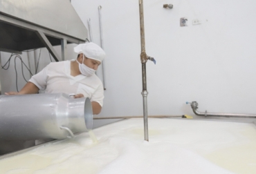 Con la participación de los diferentes actores del sector público y el privado, avanza el desarrollo del plan de ordenamiento productivo de la cadena láctea. Foto: upra.gov.co cadena productiva, leche, láctea, Minagricultura, UPRA, fedegan, Analac, Asoleche, Invima, MinComercio, MinSalud, lineamientos, plan de acción, productividad, Competitividad, linea base, ICA, Ganadería, ganadería colombia, noticias ganaderas colombia, CONtexto ganadero