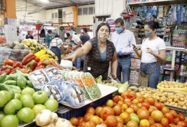 Los representantes de diversas entidades estuvieron de acuerdo en que el propósito del sector debe ser incrementar el consumo de derivados lácteos en personas de estratos 1 y 2. Foto: m.vanguardia.com Reactivación económica sector lácteo 2020, Fondo Tripartita, reactivar sector lácteo, reactivar consumo leche, mercado interno, Fomento consumo lácteos, fomento consumo leche Colombia, fomento consumo leche Ministerio Agricultura, producción leche Colombia, innovación industria láctea, industria láctea Colombia, campaña fomento consumo lácteos, estratos 1 y 2, estratos bajos, consumo leche colombia, ganado bovino, Ganadería, ganadería colombia, noticias ganaderas, noticias ganaderas colombia, CONtexto ganad