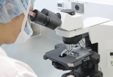 El Invima está aplicando una de las técnicas más avanzadas con equipos de última tecnología para detectar lactosuero en leche. Foto: invima.gov.co Caseinomacropéptido, leche lactosuero, Invima leche lactosuero, Invima lactosuero, Leche mezclada con lactosueros y grasas, leche barata, butter oil, lactosueros, leche mezclada con lactosuero, leche mezclada con grasa animal o vegetal, leche barata colombia, lactosueros para bajar precio de leche, prácticas para bajar precio de leche en Colombia, ganado bovino, ganadería bovina, Ganadería, ganadería colombia, ganaderos colombia, noticias ganaderas, noticias ganaderas colombia, CONtexto ganadero, contextoga