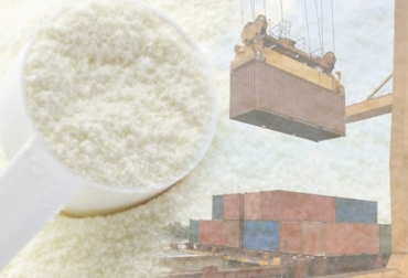 Con una tasa de cambio más baja se estimularán las importaciones y en 2021 sin ningún problema se superarán las 80 mil toneladas de leche y derivados lácteos importados, afectando a los productores del país, pero especialmente a los pequeños ganaderos, dijo José Félix Lafaurie R.Foto: asoleche.org - freepik.es/jcomp Colombia, importaciones de leche en polvo en los primeros 5 días de 2021, tasa de cambio, Colombia importaría en 2021 más de 80 mil toneladas, importaciones de leche desde Estado Unidos en 2021, importaciones extra-cupo, Ganadería, ganadería colombia, noticias ganaderas colombia, CONtexto ganadero
