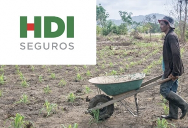 La firma HDI Seguros brindará coberturas para pequeños productores del sector agropecuario, con el fin de asegurar sus viviendas, sus animales o a ellos mismos. Foto: agronegocios.co - hdi-startups.com seguro agropecuario, seguro rural, seguro rural Colombia, HDI Seguros, seguro para el campesino, Banca de las Oportunidades, Fasecolda, Seguros 2021, seguros Colombia 2021, oferta de seguros para el sector agropecuario en Colombia en 2021, ganaderos, ganaderos colombia, ganado, vacas, vacas Colombia, bovinos, ganado bovino, Ganadería, ganadería colombia, noticias ganaderas, noticias ganaderas colombia, CONtexto ganadero, contextoganadero