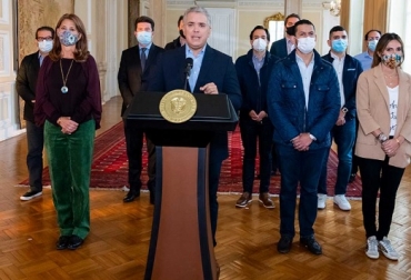 Pie de Foto: “El principio de la propuesta es que los de mayor ingreso contribuyen solidariamente con los más vulnerables”, señaló el presidente Duque. Foto: Presidencia de la República. Reforma tributaria, Iván Duque Márquez, Reforma tributaria a consenso, construir una nueva iniciativa a partir de los consensos, programas sociales, Ingreso Solidario, Educación Universitaria gratuita, Programa de Apoyo al Empleo Formal (PAEF), vacas, vacas Colombia, lechería, bovinos, ganadería bovina, ganadería bovina Colombia, noticias ganaderas, noticias ganaderas Colombia, contextoganadero