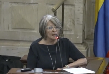 La ministra de Agricultura, Cecilia López, le dejó claro al Congreso que sólo el Ejecutivo puede restringir o prohibir i¡exportaciones. Foto: Captura de pantalla Minagricultura Cecilia López