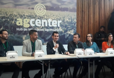 Representantes de las diferentes entidades que impulsan Agcenter hicieron una presentación mostrando las bondades de esta plataforma para ayudar a cerrar brechas entre el campo y la ciudad. Foto: Contextoganadero Presentación de Agcenter