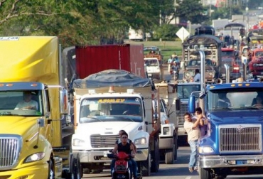 En la actualidad el precio del petróleo se cotiza en USD$44 el barril. Foto: Cortesía ATC. Transporte carga pesada