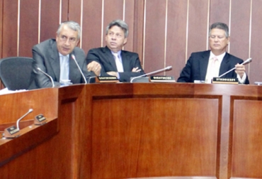 Según Indalecio Dangond Colombia necesita con urgencia la reducción de costos de fertilizantes. Foto: MinAgricultura. Francisco Estupiñán Heredia, ministro de Agricultura y Desarrollo Rural,
