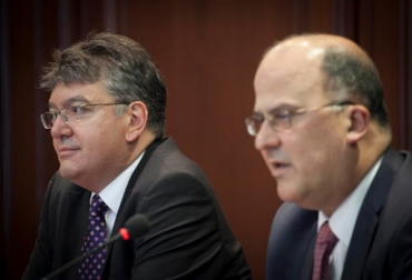 Gremios de la producción le recuerdan a la banca privada que con este impuesto el sector financiero salió de la crisis. Foto: Twitter @MauricioCard Mauricio Cárdenas Santamaría, ministro de Hacienda