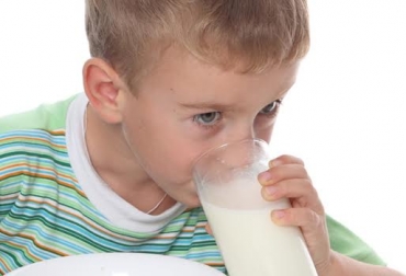 Fepale recomendó consumir de 2 a 3 vasos de leche. Foto: CONtexto ganadero. consumo de leche