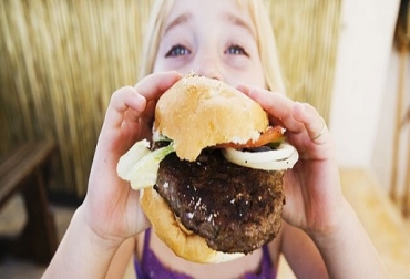 Brasil aplica el fomento al consumo en todas las edades. Foto: guiainfantil.com. consumo,mejoramiento bovino,fomento al consumo,carne de bovino,Contextoganadero