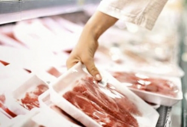 El experto asegura que hoy los consumidores de carne están evaluando muchos factores antes de alimentarse con cualquier producto. Foto: lavanguardia.com Ganadería, ganadería colombia, noticias ganaderas, noticias ganaderas colombia, CONtexto ganadero, carne, consumidores de carne, qué quieren los consumidores de carne, Bienestar Animal, sostenibilidad ambiental, alimentación con carne, carne buena para la salud