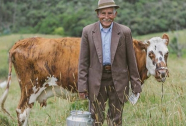 Vecol es uno de los grandes aliados de la ganadería colombiana. Foto: Ministerio de Agricultura. Ganadería, ganadería colombia, noticias ganaderas, noticias ganaderas colombia, CONtexto ganadero, Ganadería, ganadería colombia, noticias ganaderas, noticias ganaderas colombia, CONtexto ganadero, Día del ganadero, día del ganadero 2021, Día del ganadero en Colombia, cuando se celebra el dia del ganadero, día del ganadero colombiano, día del ganadero en colombia 2021, dia del ganadero cuando es, feliz dia del ganadero frases, mensaje dia del ganadero, Día Nacional del Ganadero, vecol, vecol sa,