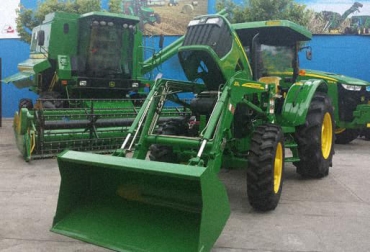 La comercialización de maquinarias agrícolas ha disminuido mucho en el último año como consecuencia de la crisis del dólar y el aumento de los fletes. Foto: contextoganadero.com Ganadería, ganadería colombia, noticias ganaderas, noticias ganaderas colombia, CONtexto ganadero, maquinarias, maquinarias agricolas, comercializacion maquinarias agricolas, crisis comercializacion maquinarias agricolas
