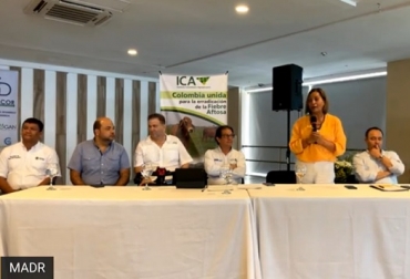 Con la presencia del ministro de Agricultura, Rodolfo Zea Navarro, el viceministro de Asuntos Agropecuarios, Juan Gonzalo Botero Botero, la directora del ICA, Deyanira Barrero, el Director técnico de Fedegán-FNG, José de Silvestre, Pedro Jaller miembro de la JD de Fedegán-FNG, y Andrés Moncada, consultor, se hizo el lanzamiento de la plataforma Sinigán. Foto: Captura de pantalla YoutTube MADR Lanzamiento de Sinigán