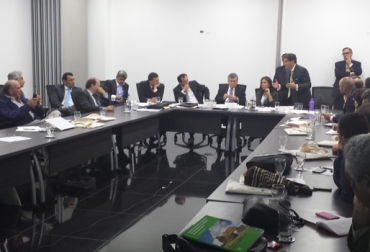 La reunión se llevó a cabo en las instalaciones de Fedegán. Foto: CONtexto Ganadero. Reunión Cámaras Gremiales.