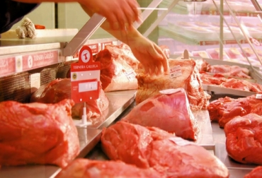 La carne de cerdo tiene un menor componente de inmunoglobulina, es decir que es más rosada. Foto: Cortesía. Compra de carne de cerdo