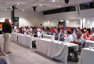 La característica principal que debe tener el ganadero que hace parte de los círculos de excelencia: estar dispuesto al cambio. Foto: Sofía Henao Reunión funcionarios Fedegán