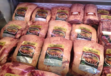 Carnes de altísima calidad, producidas en el país, son las que poco a poco se hacen un espacio en el mercado nacional. Foto: CONtexto. Carnes maduradas.