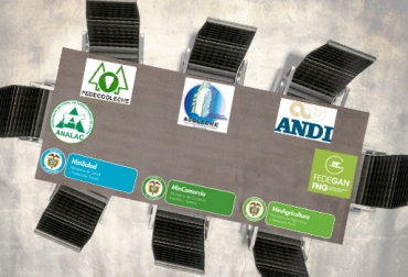 La reunión se llevará a cabo en el Ministerio de Agricultura y Desarrollo Rural. Foto: CONtexto ganadero. consejo nacional lácteo