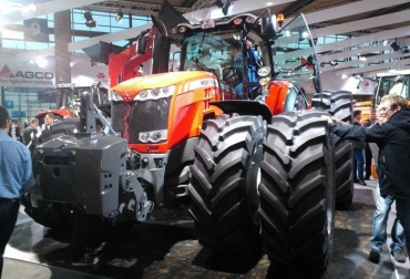 La maquinaria pesada juega un papel fundamental en la producción agropecuaria. Foto: Cortesía - Agritechnica Maquinaria pesada para ganadería
