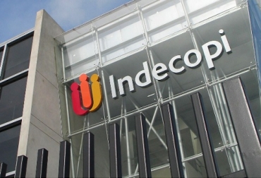 Indecopi determinó que los productos anunciados no podían ser presentados publicitariamente como si fueran leche, debido a que contenían ingredientes no lácteos. Foto: indecopi.gob.pe Perú, leche, Glria, Nestlé, publicidad engañosa, Contexto ganadero, noticias ganaderas, vacas