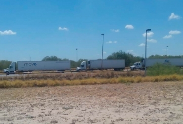 El programa consiste en que los transportes que cuenten con la certificación de seguridad estadounidense de la Asociación de Aduanas y Comercio contra el Terrorismo (C-TPAT, por sus siglas en inglés), crucen la aduana mexicana sin necesidad de inspección. Foto: mexico.quadratin.com.mx. Ganadería, ganadería colombia, noticias ganaderas, noticias ganaderas colombia, CONtexto ganadero, méxico, exportaciones, exportaciones agropecuarias, exportaciones agropecuarias estados unidos, estados unidos, Secretaría de Agricultura y Desarrollo Rural, Servicio de Administración Tributaria, Oficina de Aduanas y Protección Fronteriza, Programa Piloto de Inspección Conjunta