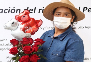 Los cultivos florales son los más beneficiados con el riego. Foto: gob.pe. Ganadería, ganadería colombia, noticias ganaderas, noticias ganaderas colombia, CONtexto ganadero, riego, riego perú, distritos de riego en perú, ministerio de agricultura de perú, flores perú