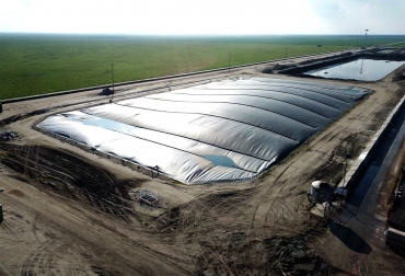 +-El proyecto Cap-and-Trade incentiva económicamente el uso de energías limpias para reducir las emisiones de gases de efecto invernadero. Foto: civileats.com vm,787456 Ganadería, ganadería colombia, noticias ganaderas, noticias ganaderas colombia, CONtexto ganadero, biogas, produccion de biogas, biogas a partir de estiércol, estiércol bovino, biogas con estiércol de vacas, biogas estiercol de vaca, como hacer biogas con estiercol, biogas con estiercol de cerdo, como hacer biogas con estiercol de cerdo, produccion de biogas con estiercol de vaca, biogas a partir de estiercol de vaca,