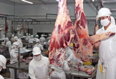 Paraguay es el mayor exportador de carne a Chile, y para aprovechar el buen ritmo de las ventas, ambos gobiernos están explorando firmar un acuerdo comercial. Foto: foco.lanacion.com.py carne paraguay, exportaciones carne paraguay, exportaciones carne bovina Paraguay 2021, ventas carne Paraguay, exportaciones carne Paraguay 2021, exportaciones carne bovina, exportaciones carne Latinoamérica, carne bovina paraguay, ganado bovino, ganadería bovina, carne, leche, ganaderos, ganaderos colombia, ganado, vacas, vacas Colombia, bovinos, Ganadería, ganadería colombia, noticias ganaderas, noticias ganaderas colombia, CONtexto ganadero, contextoganadero