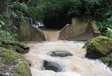 En 2010 algunos municipios de Bolivia vivieron grandes inundaciones de las cuencas hidrográficas, las cuales se llevaron muchas casas y pueblos. Foto: Yurani Manco Rengifo - Unimedios. Ganadería, ganadería colombia, noticias ganaderas, noticias ganaderas colombia, CONtexto ganadero, cuencas, cuidado de las cuencas, cuencas hidrográfricas, bosques, deforestación de los bosques, bosques en colombia, agencia de noticias un,