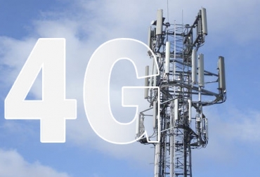 Antenas 4G pueden afectar salud y productividad de bovinos, pues productor dice que la instalación de esta red produjo disminución en su producción lechera. Foto: lanzadigital.com Antenas 4G pueden afectar salud y productividad de bovinos