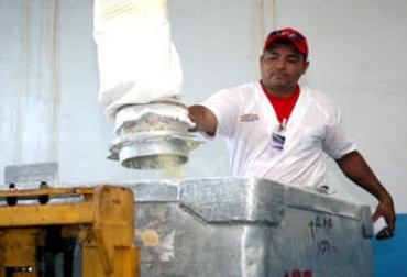 La sobre-oferta de leche en polvo obligó al Estado a regular su importación El estado venezolano, gran regulador de importaciones leche en 2013