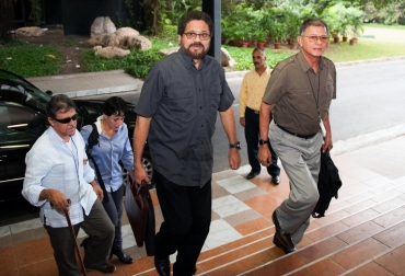 Integrantes de FARC Jesús Santrich (i), Iván Márquez (c) y Rodrigo Granda (d) en La Habana este miércoles © AFP yamil lage Integrantes de FARC Jesús Santrich (i), Iván Márquez (c) y Rodrigo Granda (d) en La Habana este miércoles © AFP yamil lage
