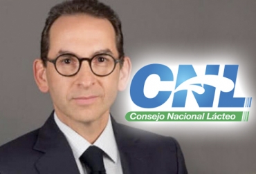 El presidente del CNL considera esencial la participación del ministro entrante, Andrés Valencia, en las próximas reuniones. Foto: www.cnl.org.co - El Heraldo Pago leche productor, precio leche cruda, Consejo Nacional Lácteo, Presidente Consejo Nacional Lácteo, Resolución 17 de 2012, Ministerio de Agricultura y Desarrollo Rural, ministro Andrés Valencia Pinzón, precio de la leche cruda pagada al productor, revisión de la resolución 17 de 2012, CONtexto ganadero, ganadería colombia, noticias ganaderas colombia