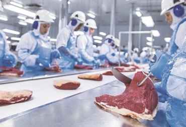 Rusia es el mayor comprador de carne colombiana, con más del 60% de los envíos a este país. Foto: Diario del Huila Exportación carne Rusia 2019, reactivación mercado Rusia 2019, reapertura mercado Rusia exportación carne, proceso para reactivar mercado Rusia, exportaciones de carne colombia, exportaciones carne colombiana, Lafaurie exportación carne, fedegan, Fedegán gremio ganadero, CONtexto ganadero, ganaderos colombia, noticias de ganadería colombiana