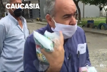“Fue un excelente compañero y defensor de los ideales del gremio de los ganaderos”, sostuvo Carlos tomas Severino Caballero, vicepresidente de la junta directiva de Fedegan. Daniel Cadavid Londoño, Fedegán, Fondo Nacional del Ganado, Junta directiva de Fedegán-FNG, Falleció Daniel Cadavid Londoño