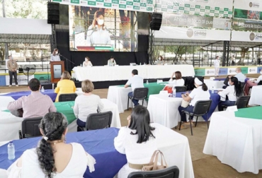 Desde entidades como la Vicepresidencia de la República y la Agencia Nacional de Tierras se quiere empoderar a la mujer rural en su ámbito de emprendedora. Foto: mlr.vicepresidencia.gov.co Inés, mujer rural, agencia nacional de tierras, vicepresidencia de la república, Equidad, Emprendimento, Seguridad, apoyo técnico, financiero, brechas de género, procesos productivos,empoderamiento, ganadería, ganadería colombia, noticias ganaderas colombia, contexto ganadero