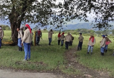 Los trabajadores de la caña reclaman el derecho al trabajo que está siendo vulnerado por los indígenas que invaden fincas en el Cauca. Foto: facebook.com/alcaldiacorintocauca Trabajadores de la caña