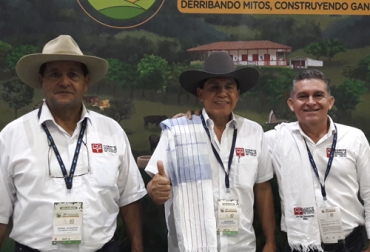 Desde el Comité de Ganaderos de Yopal se destacó la participación en los diálogos con el ELN para defender al sector agropecuario. Foto: CONtexto Ganadero Miembros del Comité de Ganaderos de Yopal