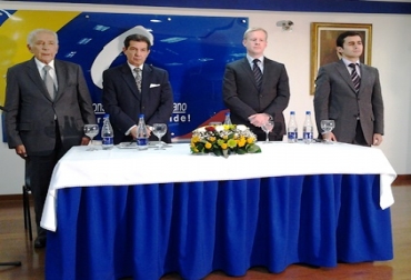 El evento se llevó a cabo en la sede nacional del partido político. Foto: CONtexto Ganadero. José Félix Lafaurie partido conservador