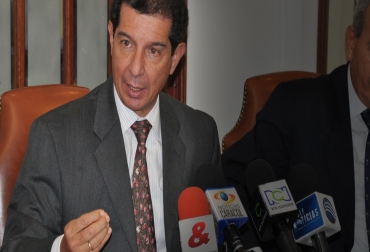 "El Gobierno debe garantizarnos el debido proceso y por consiguiente aquí no pueden violentarnos nuestra presunción de inocencia", aseguró Lafaurie. Foto: CONtexto ganadero José Félix Lafaurie, presidente ejecutivo de Fedegán