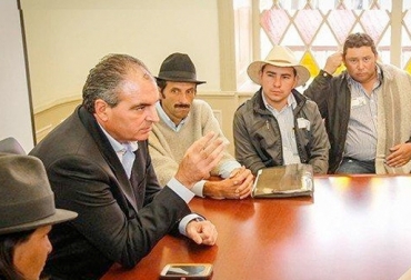 Iragorri dejó claro que Colombia tiene productos suficientes en su búsqueda de ser más competitivo. Foto: MinAgricultura. entrevista con aurelio iragorri
