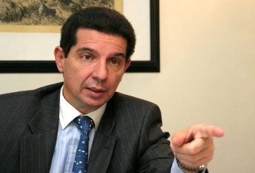 Los Tratados de Libre Comercio (TLC) con Estados Unidos y la Unión Europea generarán más pobreza en el gremio ganadero del país. José Félix Lafaurie, presidente ejecutivo de Fedegán